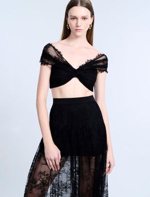 CROP TOP HOMBROS DE ENCAJE EFECTO NUDO